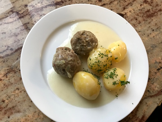 Rezept aus dem Schloss – „Königsberger Klopse“ nach Omas Art